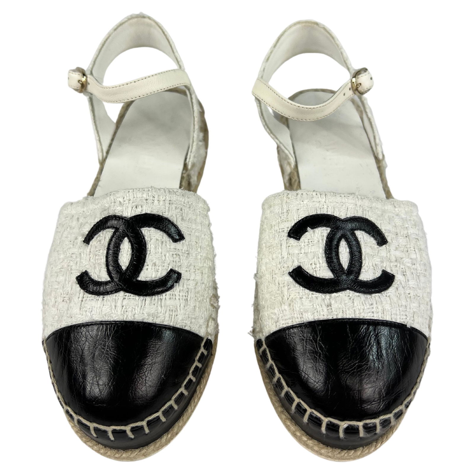 INSTOCK Sz38 Chanel Sequins Espadrilles White Luxury Apparel on Carousell #40 INSTOCK Sz38 Chanel Sequins Espadrilles White Luxury Apparel on Carousell